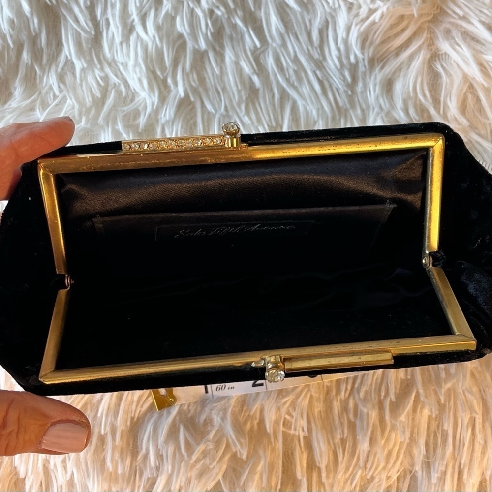 Vintage SAKS FIFTH AVENUE Black Velvet Culch Gold Metal Rhinestones Bag Purse - Picture 10 of 10